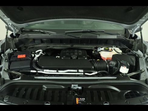 Used 2024 Chevrolet Silverado 1500 LT AWD/4WD image 21