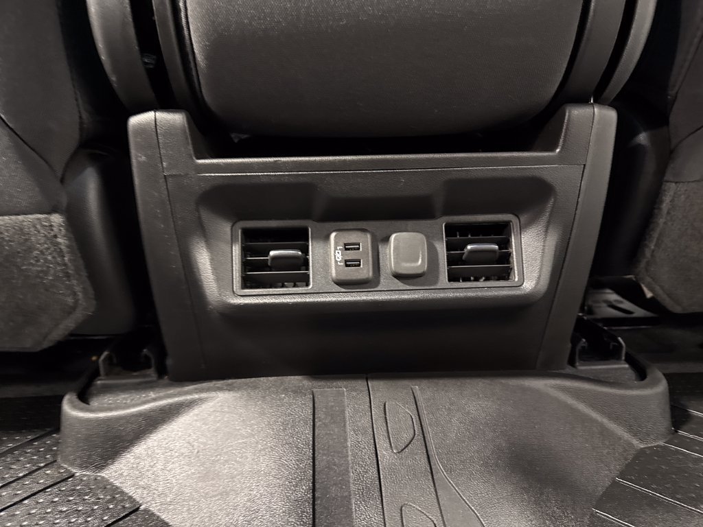 Used 2020 Chevrolet Silverado 1500 LT w/ All-Star Edition RWD image 43