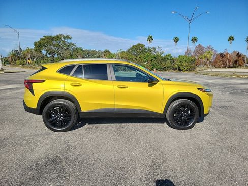 Used 2024 Chevrolet Trax ACTIV w/ Driver Confidence Package image 4