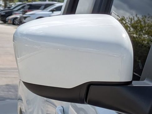 New 2026 Nissan Frontier SV w/ All-Weather Content Package AWD/4WD image 13