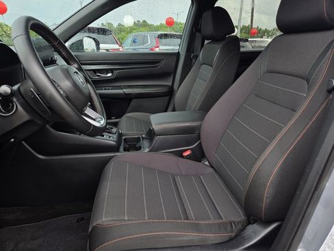 Used 2025 Honda CR-V Sport image 13