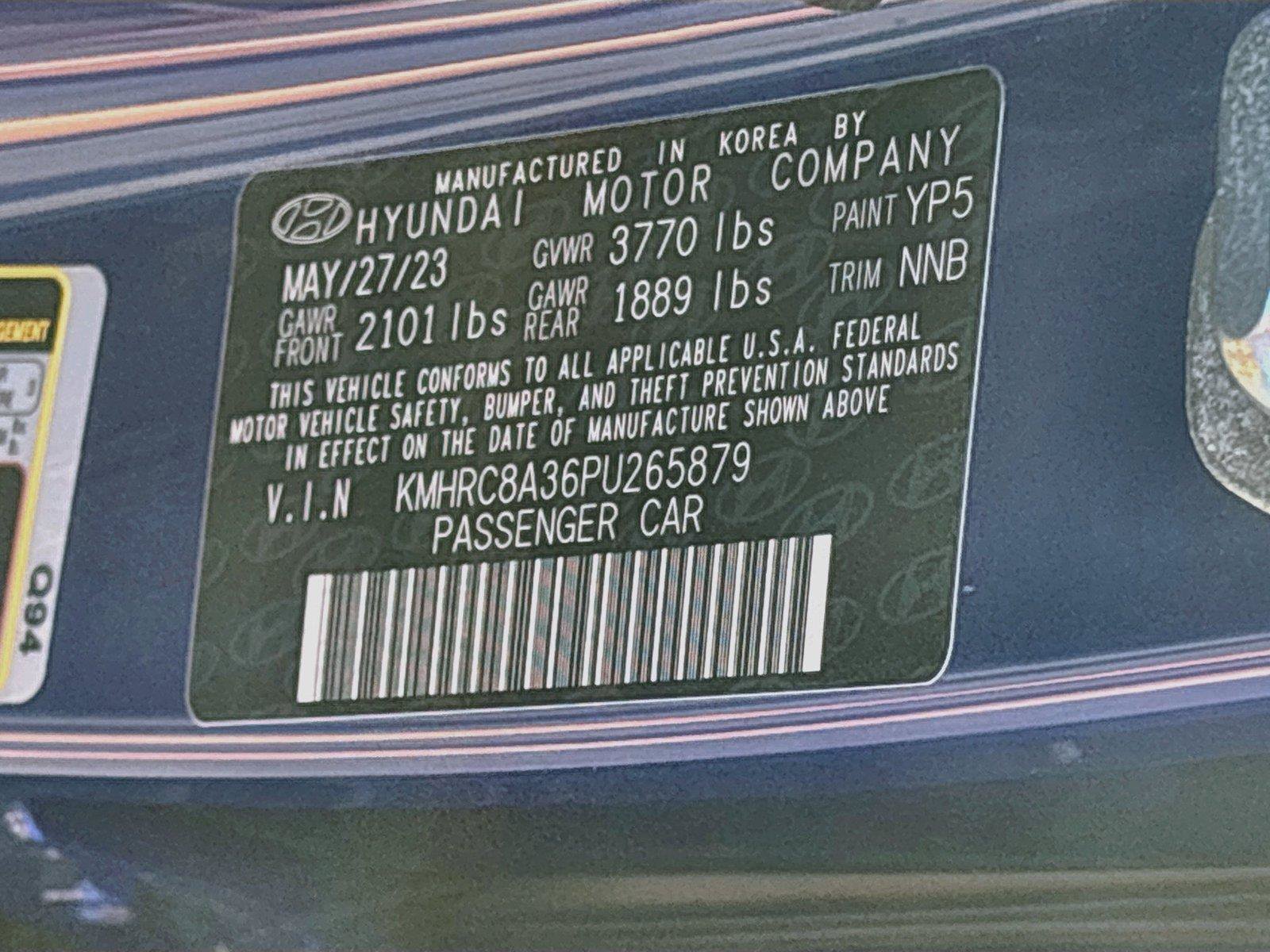 Used 2023 Hyundai Venue Limited FWD image 31