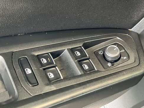 Used 2018 Volkswagen Atlas SEL Premium AWD/4WD image 13