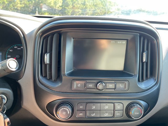 Used 2018 Chevrolet Colorado W/T RWD image 24