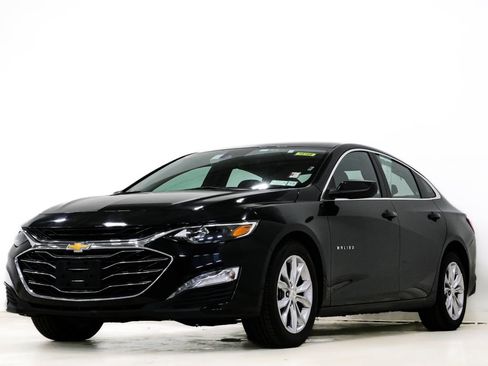 Used 2023 Chevrolet Malibu LT image 3