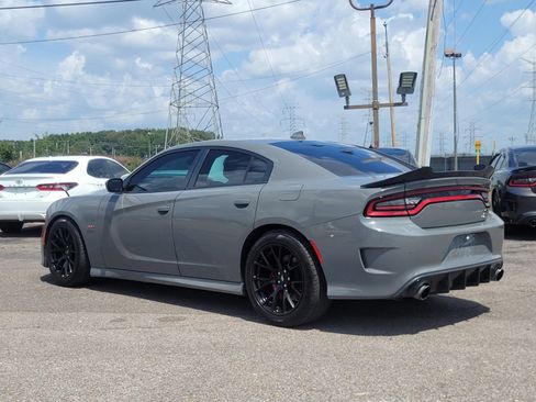 Used 2019 Dodge Charger Scat Pack w/ Dynamics Package RWD image 12