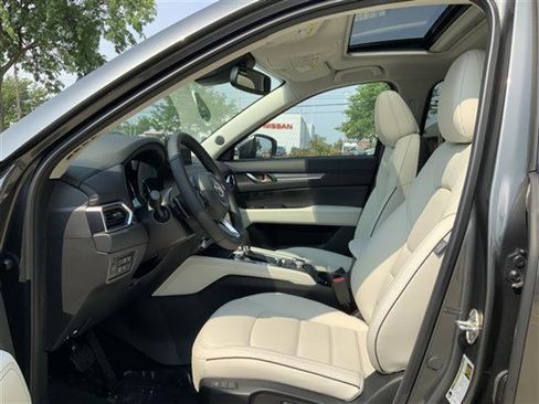 New 2025 MAZDA CX-5 AWD 2.5 S w/ Premium Plus Pkg image 9