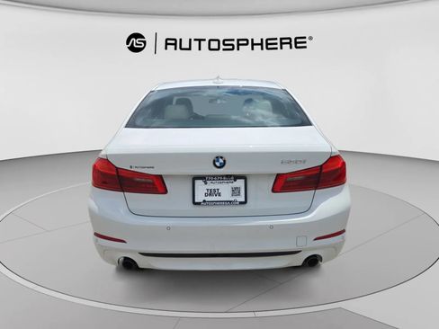 Used 2019 BMW 530i w/ Convenience Package RWD image 7
