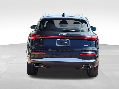 Certified 2025 Audi Q5 Premium Plus w/ Premium Plus AWD/4WD image 7