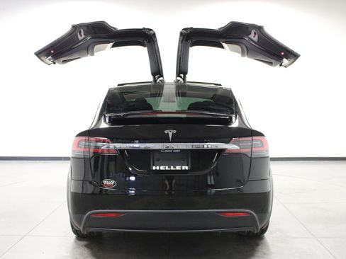 Used 2019 Tesla Model X Performance AWD/4WD image 17