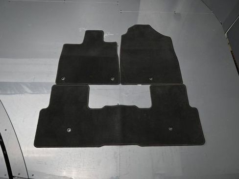 Used 2024 Honda Pilot LX image 37