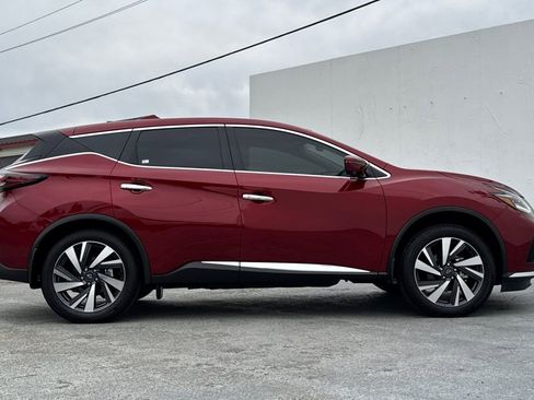 Used 2024 Nissan Murano SL image 2