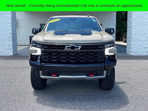 Used 2022 Chevrolet Silverado 1500 ZR2 AWD/4WD image 22