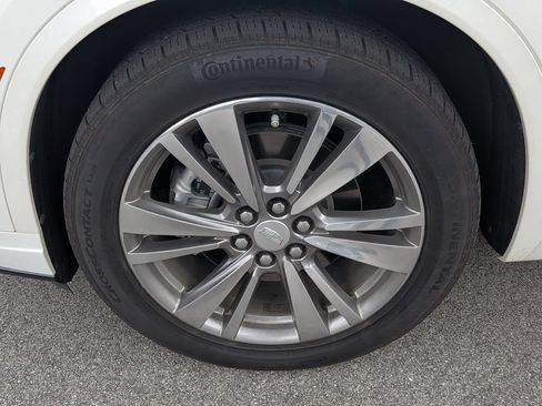Used 2021 Cadillac XT6 Premium Luxury FWD image 5