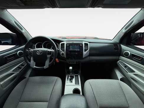 Used 2015 Toyota Tacoma 4x4 Double Cab w/ SR5 Package image 12