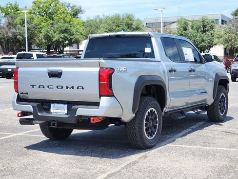 New 2026 Toyota Tacoma TRD Off-Road AWD/4WD image 4