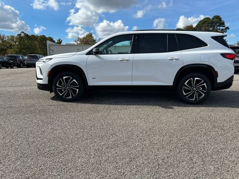 New 2026 Buick Enclave Sport Touring image 3
