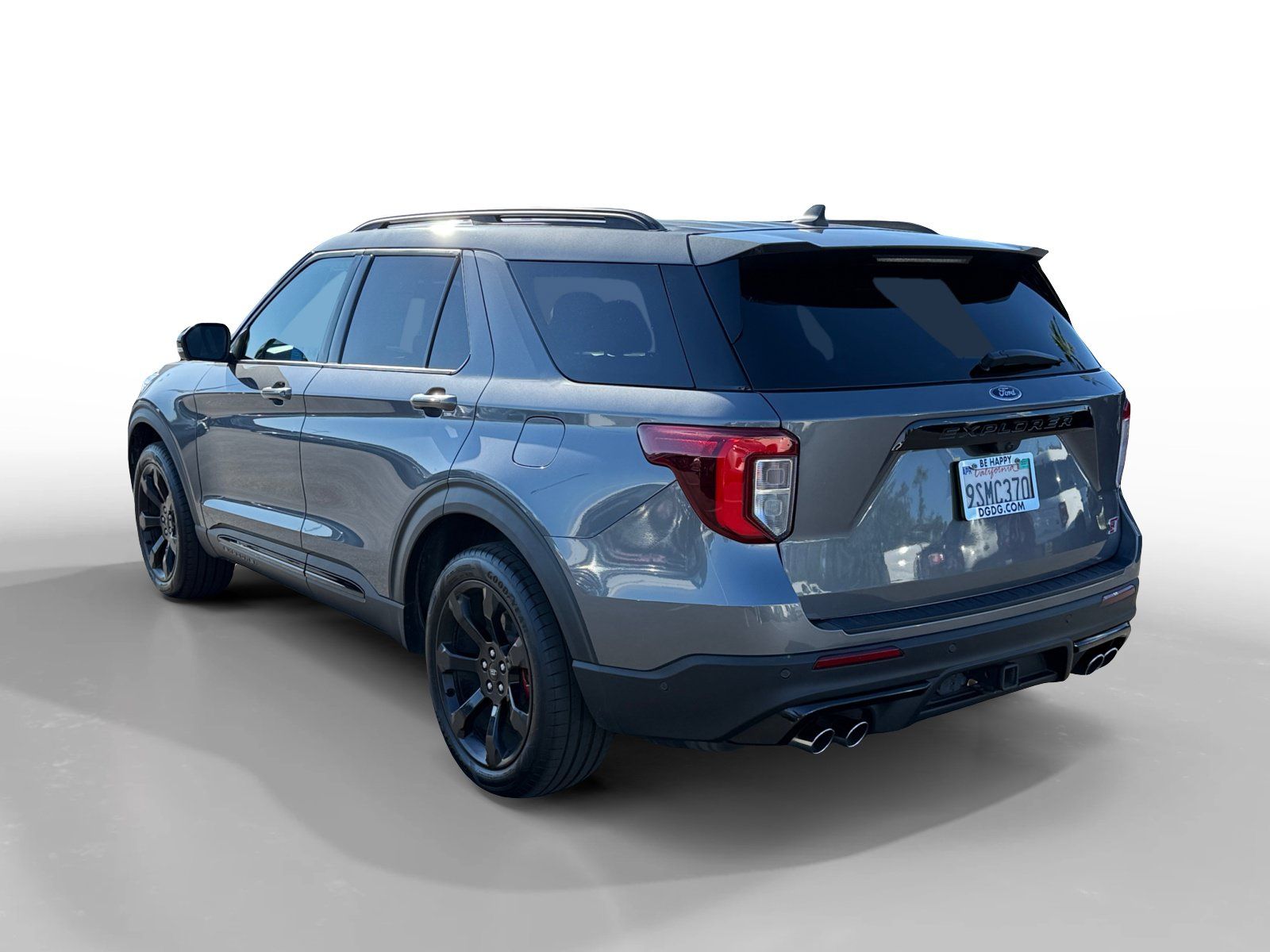 Certified 2022 Ford Explorer ST w/ Equipment Group 401A AWD/4WD image 3