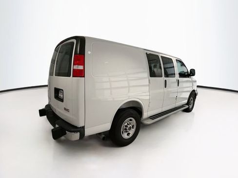 Used 2025 GMC Savana 2500 w/ Driver Convenience Package RWD image 7