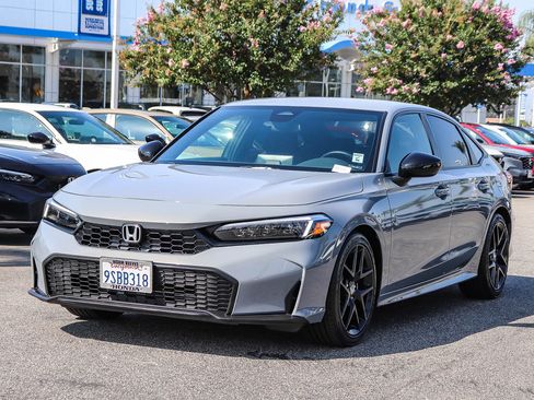 Certified 2025 Honda Civic Sport image 3