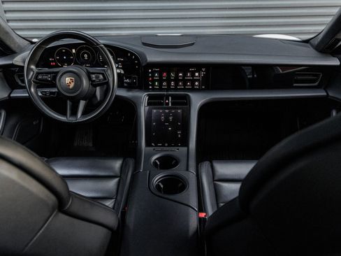 Certified 2020 Porsche Taycan Turbo image 17