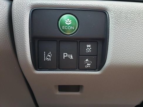Used 2016 Honda Accord Touring image 20
