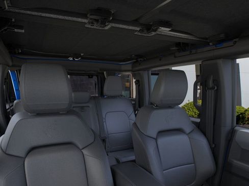 New 2025 Ford Bronco Big Bend w/ Black Diamond Package image 12