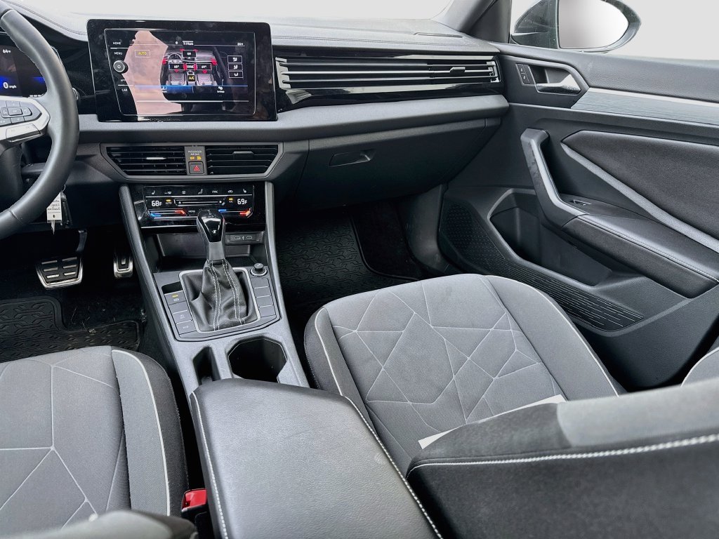 Certified 2026 Volkswagen Jetta Sport FWD image 24