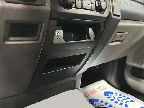 Used 2017 Ford F250 XL RWD image 19