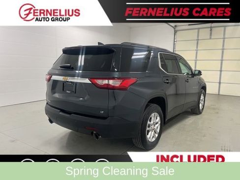Used 2021 Chevrolet Traverse LT FWD image 7