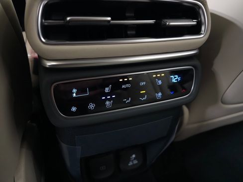 New 2026 Genesis GV80 3.5T Prestige image 32