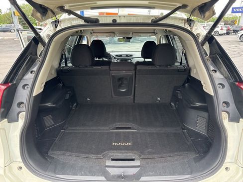 Used 2020 Nissan Rogue SV AWD/4WD image 27
