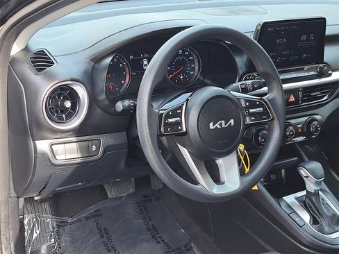 Used 2024 Kia Forte LXS image 15
