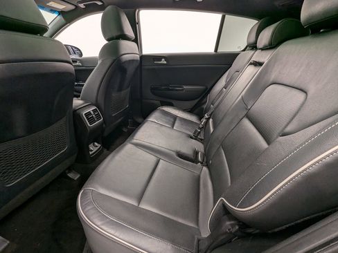 Used 2020 Kia Sportage SX image 22