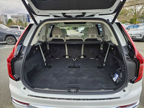 New 2026 Volvo XC90 T8 Ultra w/ Protection Package Premier AWD/4WD image 20