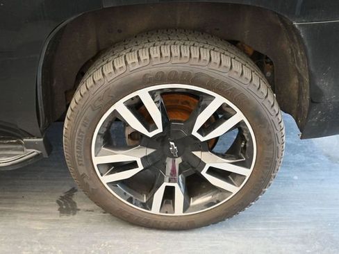Used 2019 Chevrolet Tahoe Premier image 14