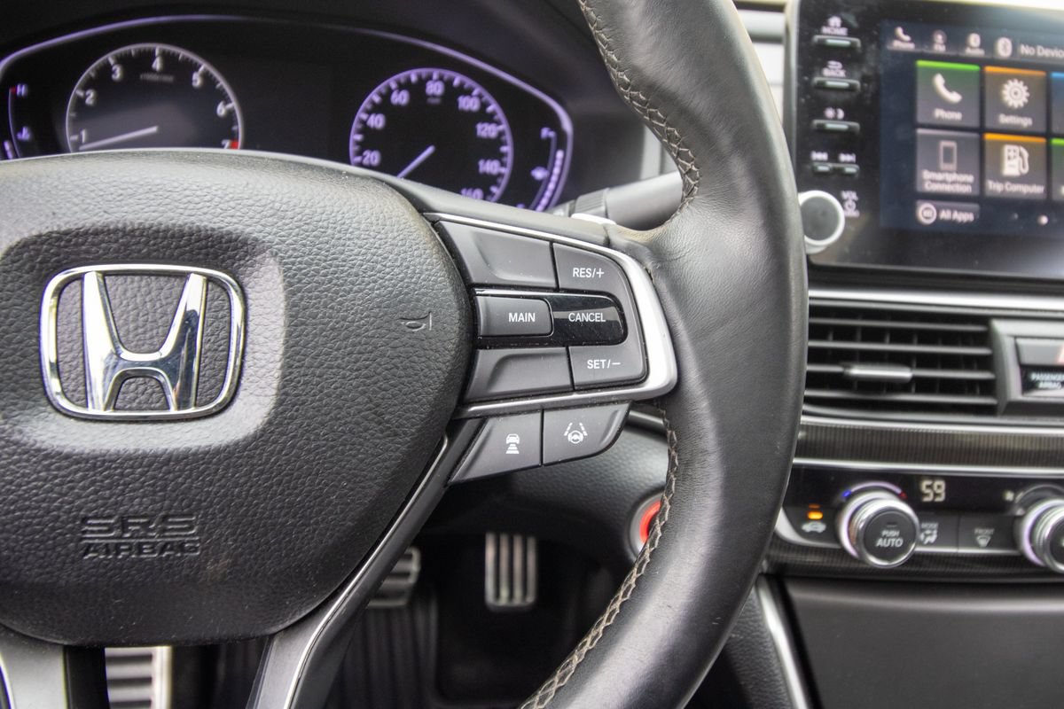 Used 2018 Honda Accord Sport image 36