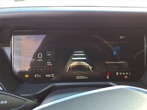 Used 2024 GMC Acadia Elevation image 18