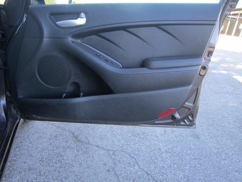 Used 2017 Kia Forte LX w/ LX Popular Package FWD image 23