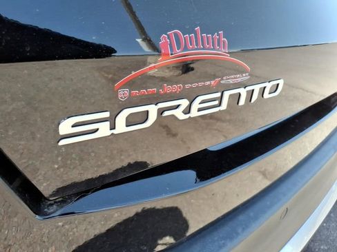 Used 2024 Kia Sorento EX AWD/4WD image 13