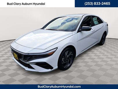 New 2025 Hyundai Elantra SEL w/ Cargo Package