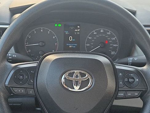 Used 2023 Toyota Corolla LE w/ LE Convenience Package image 25