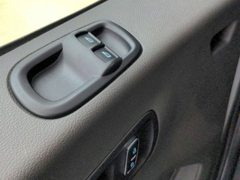 Used 2023 Ford Transit 350 DRW image 23