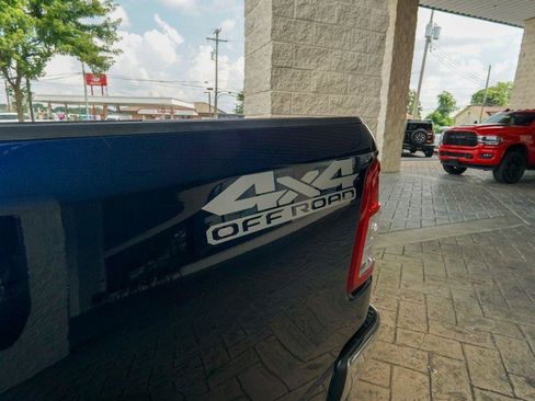 Used 2019 RAM 1500 Big Horn AWD/4WD image 9