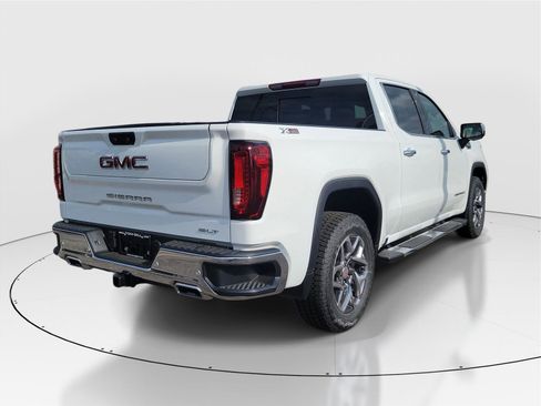 New 2026 GMC Sierra 1500 SLT w/ SLT Premium Plus Package image 4