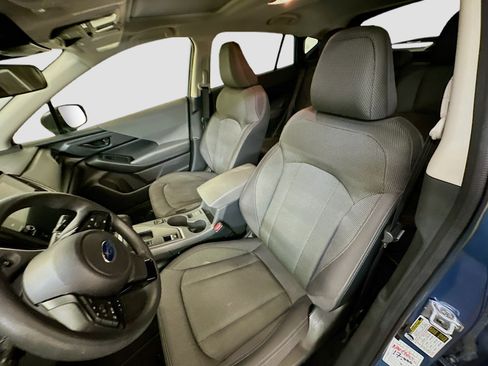 Used 2024 Subaru Crosstrek 2.0i Premium image 13