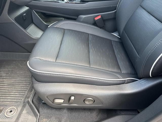 New 2026 Buick Enclave Sport Touring w/ Power Package AWD/4WD image 15