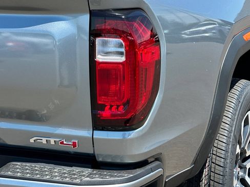 Used 2024 GMC Canyon AT4 w/ AT4 Premium Package AWD/4WD image 25