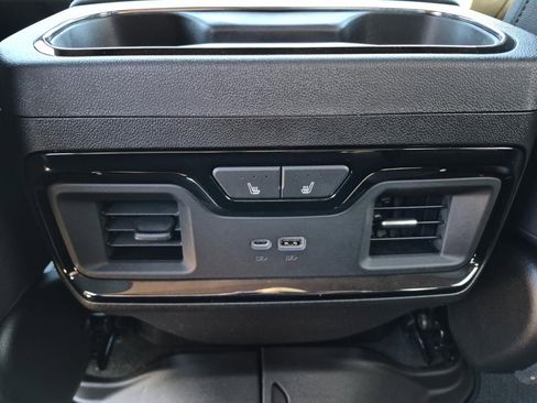 New 2026 GMC Sierra 2500 AT4 w/ AT4 Premium Plus Package AWD/4WD image 12
