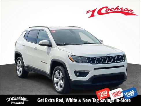 Used 2018 Jeep Compass Latitude w/ Cold Weather Group AWD/4WD image 1